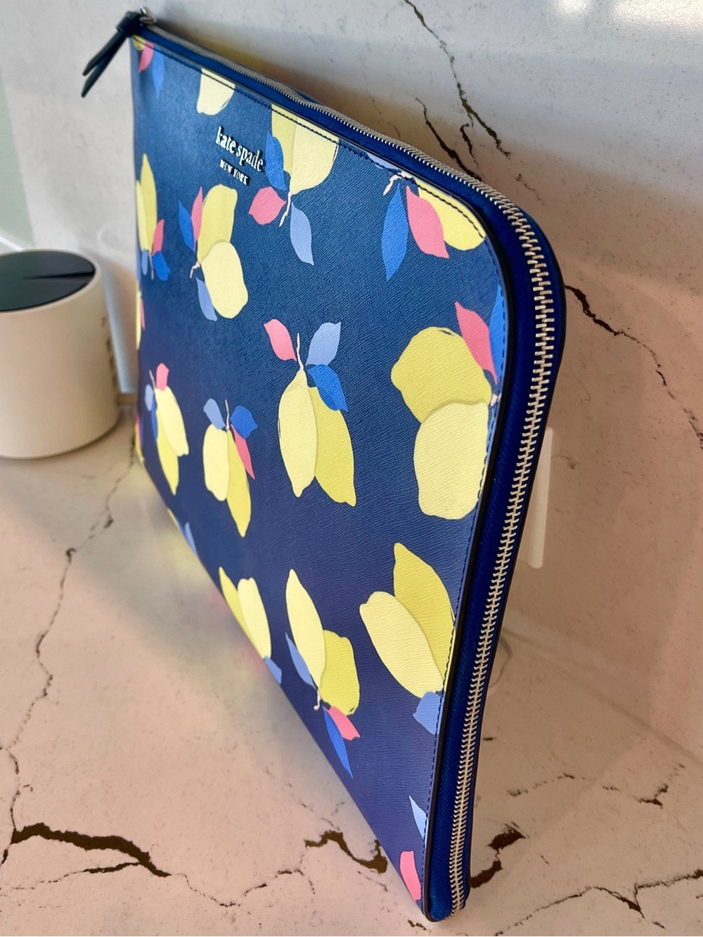kate spade Laptop Bag “Lemon Zest” New without tags L-Zip/Padded - Picture 11 of 11